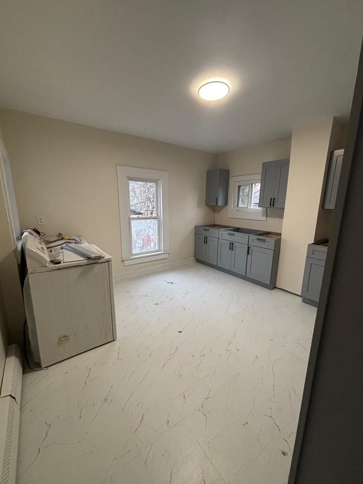 155 Front Street #1 - Photo 5 of 15