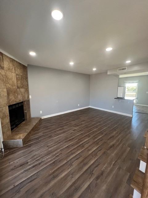 724 Due West Ave N #E - Photo 2 of 13