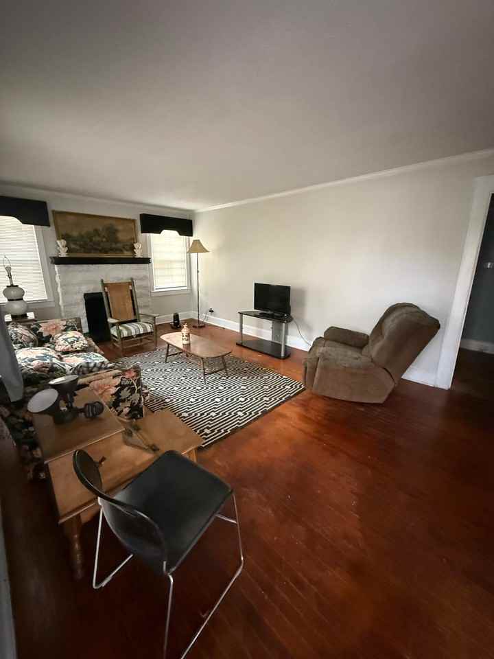 826 West Terrell Street #1 - Photo 3 of 5