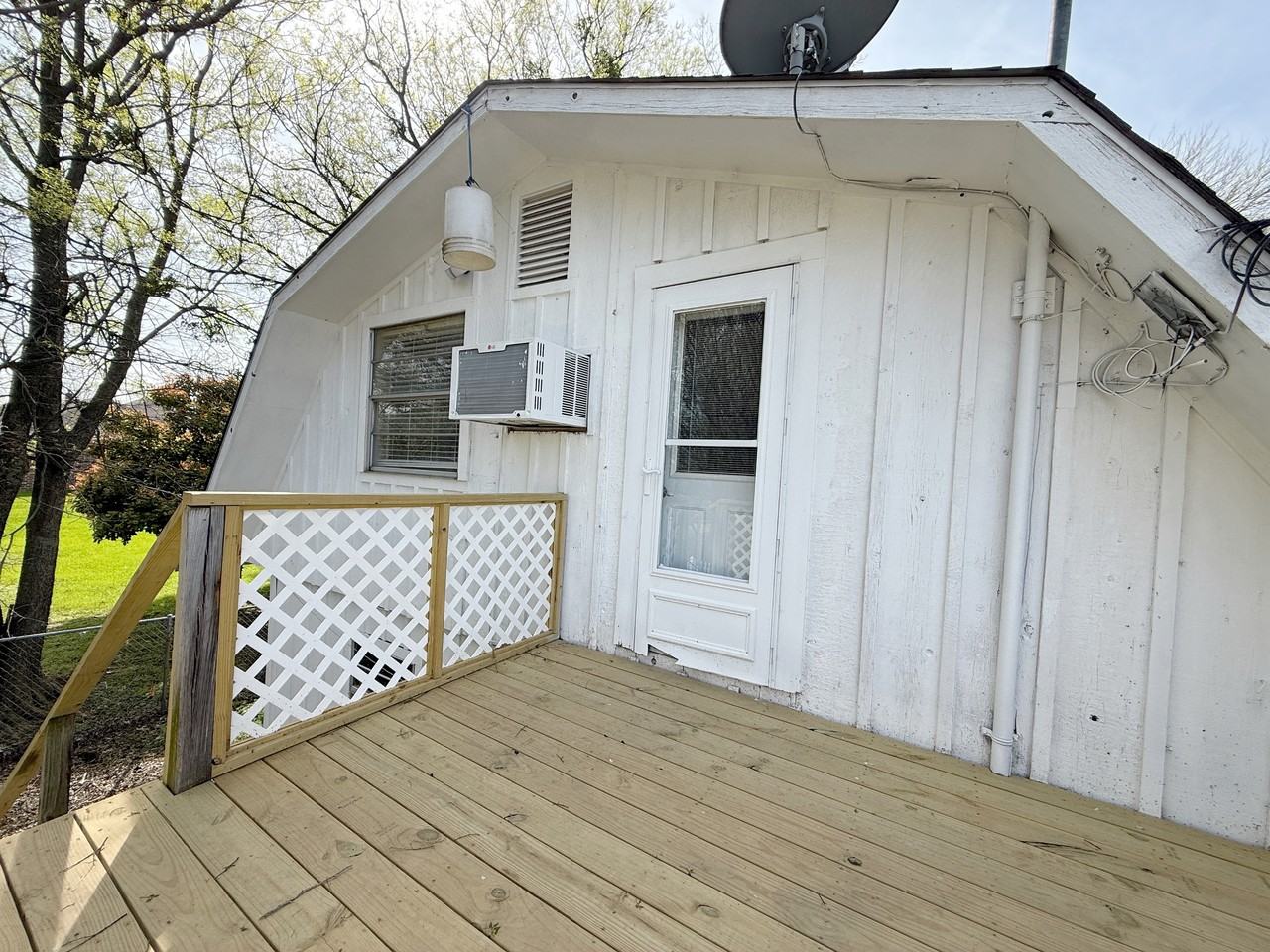 137 Pearce Drive #1 - Photo 2 of 18