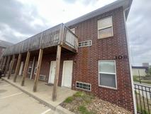 109 S Holden St #B - Photo 1 of 1