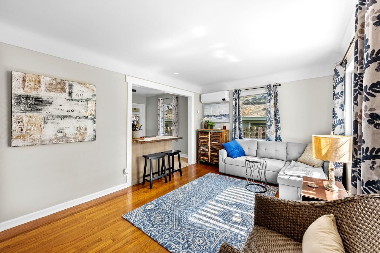 4921 24th Avenue South #1 - Photo 4 of 30