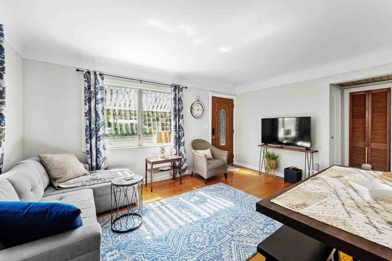 4921 24th Avenue South #1 - Photo 6 of 30