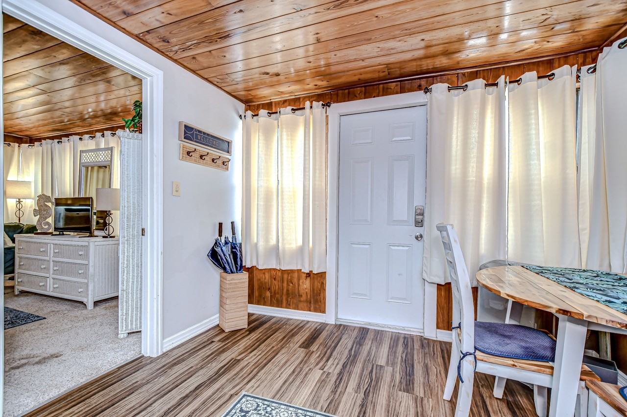 5437 Delette Ave S #1 - Photo 5 of 30