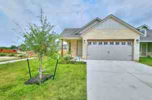 featured image of 919 Toledo Bend Drive #1