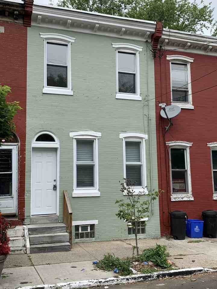 747 East Woodlawn Street #1 - Photo 2 of 28