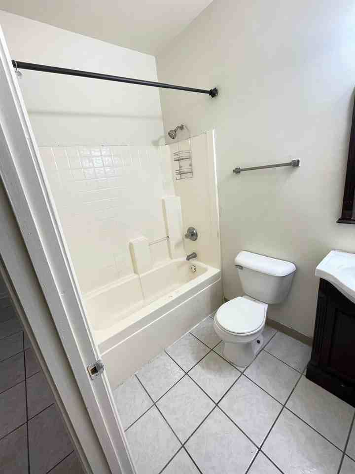 3518 West Lexington Street #2 - Photo 3 of 7