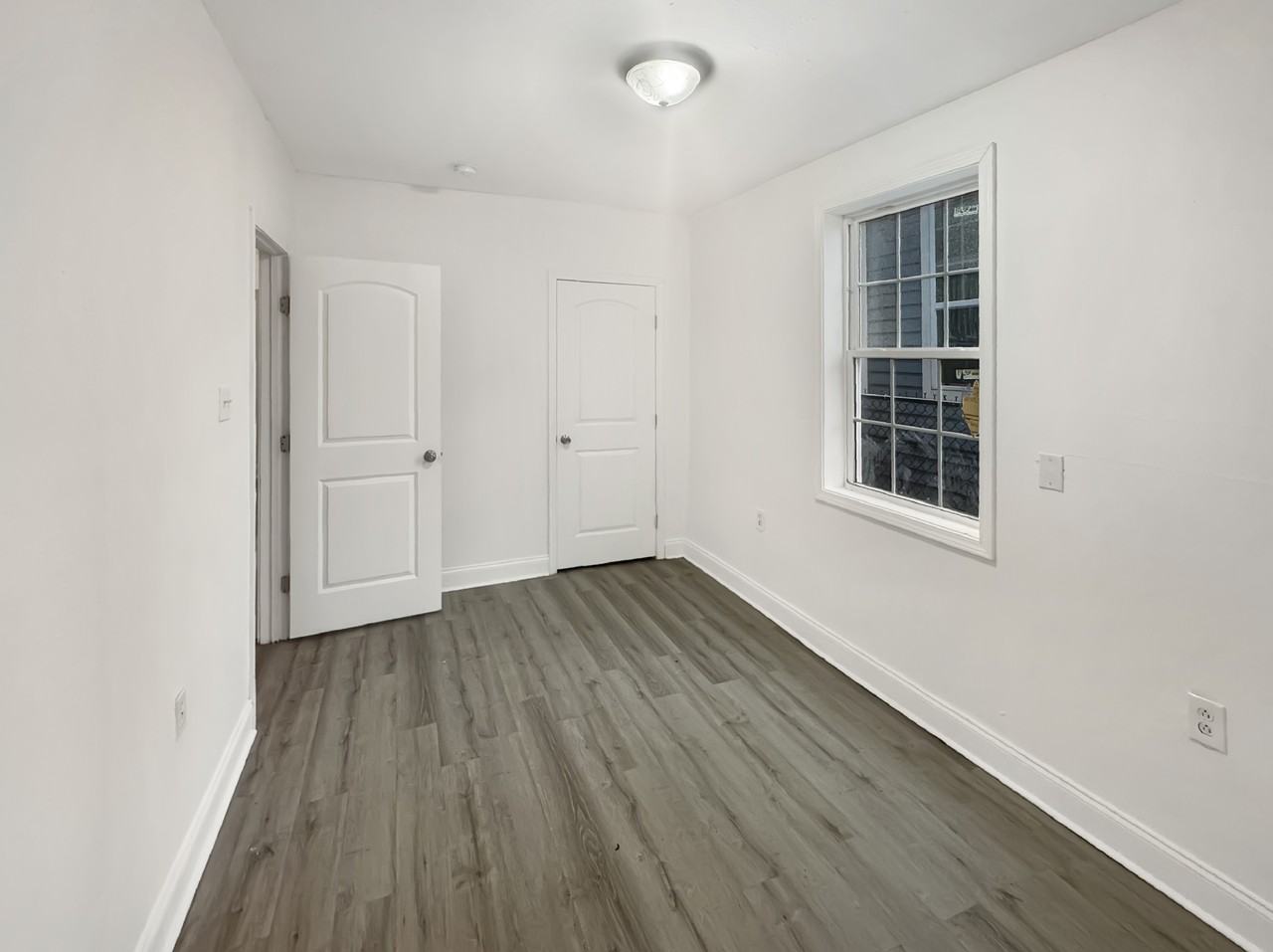 2423 Magnolia St #1 - Photo 5 of 7