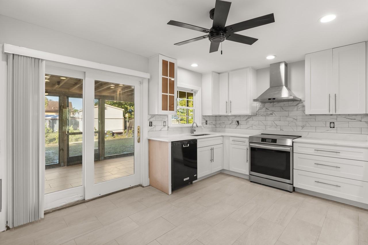 262 Citrus Dr #1 - Photo 6 of 10