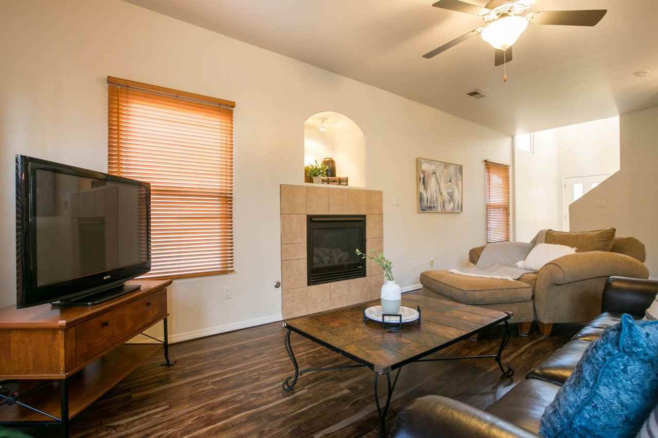 3432 Del Agua Ct Ne - Photo 5 of 23