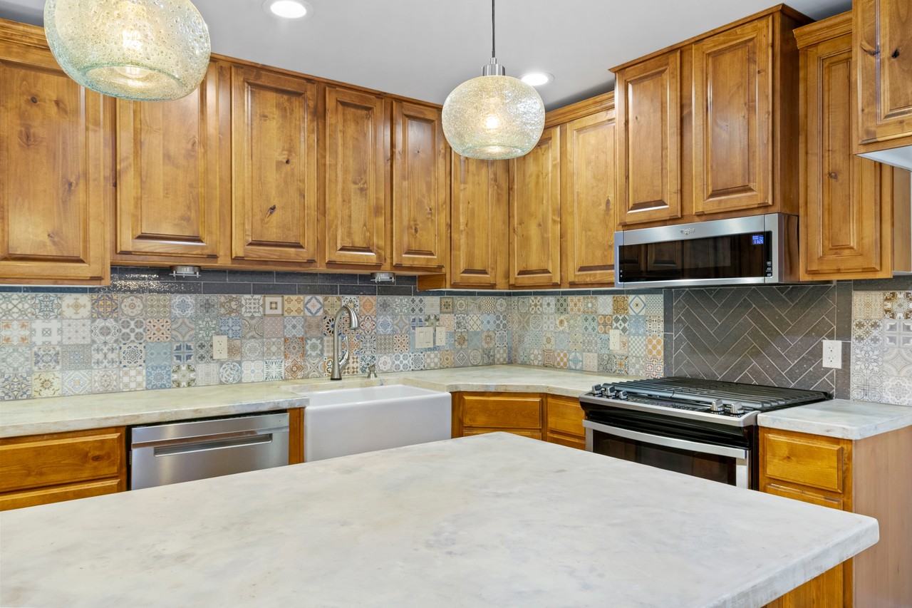 1338 W 4000 N #BS - Photo 2 of 20