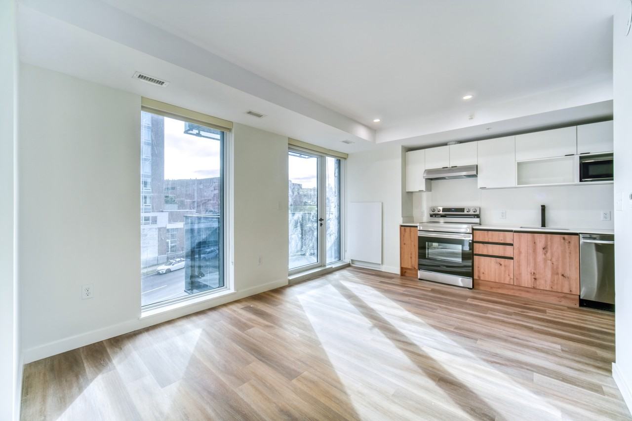 5415 The Trinity #301