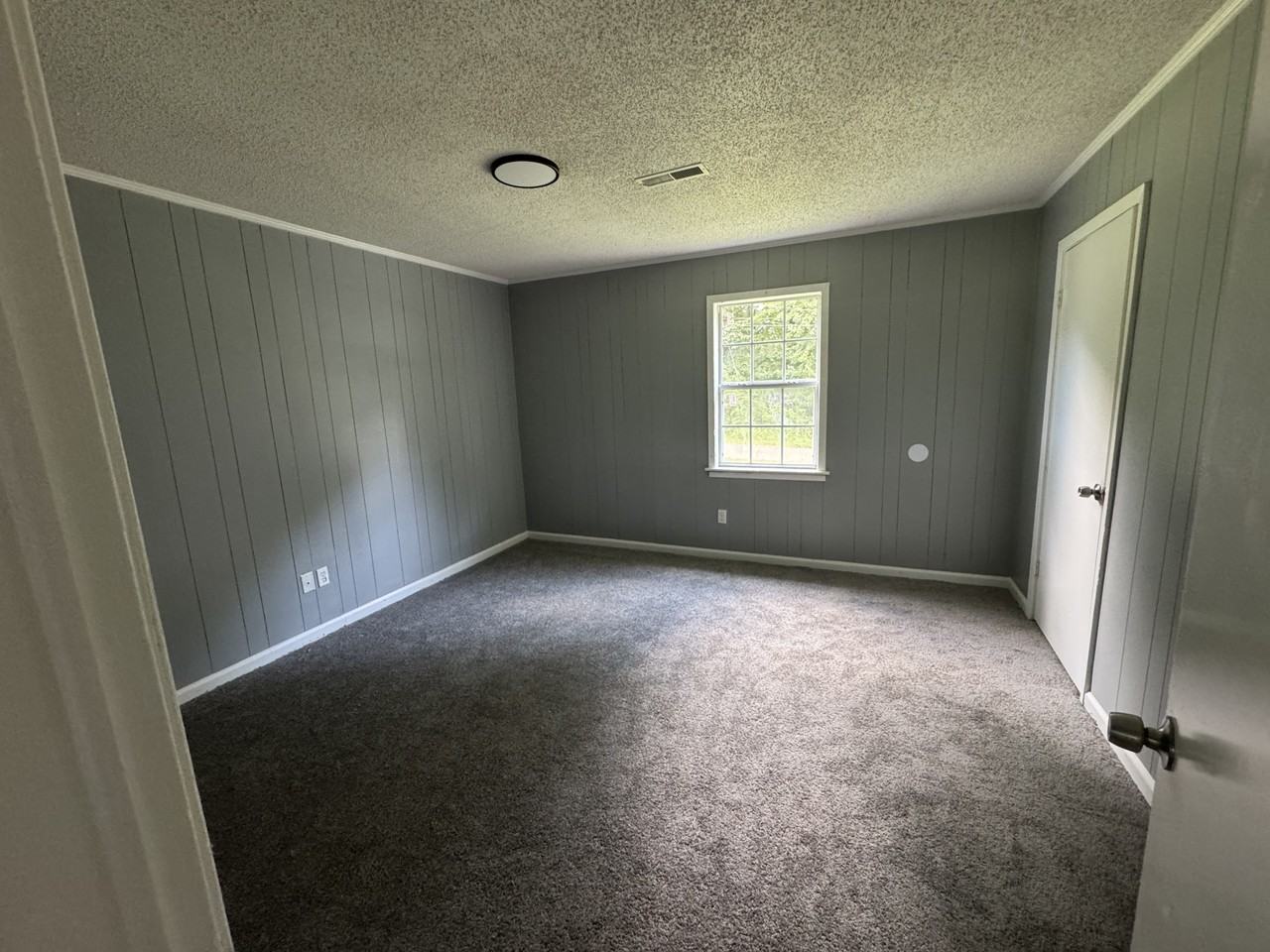 214 College St #1 - Photo 6 of 7