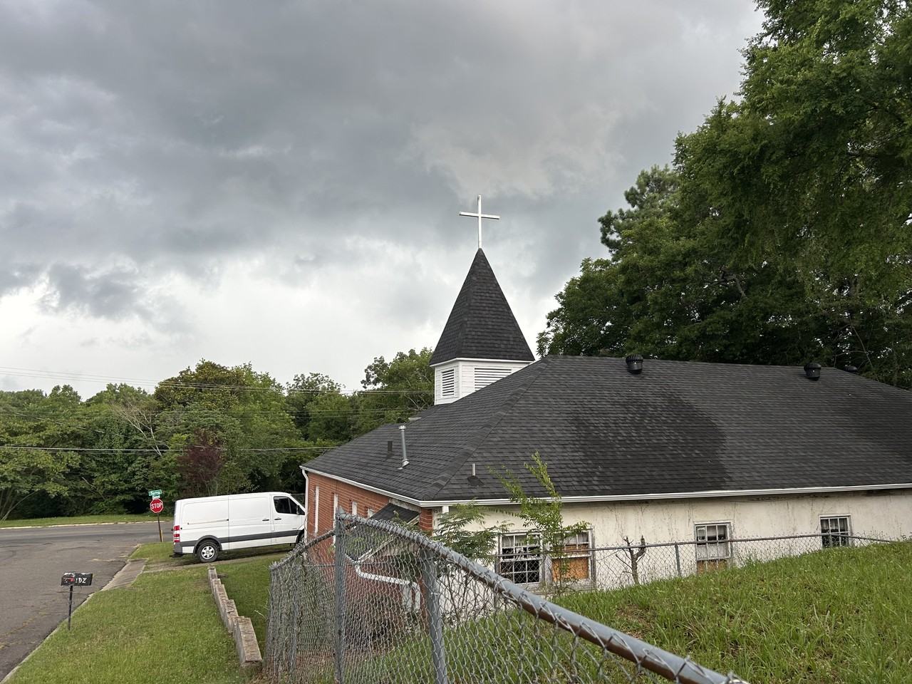 1107 Spring St - Photo 2 of 5