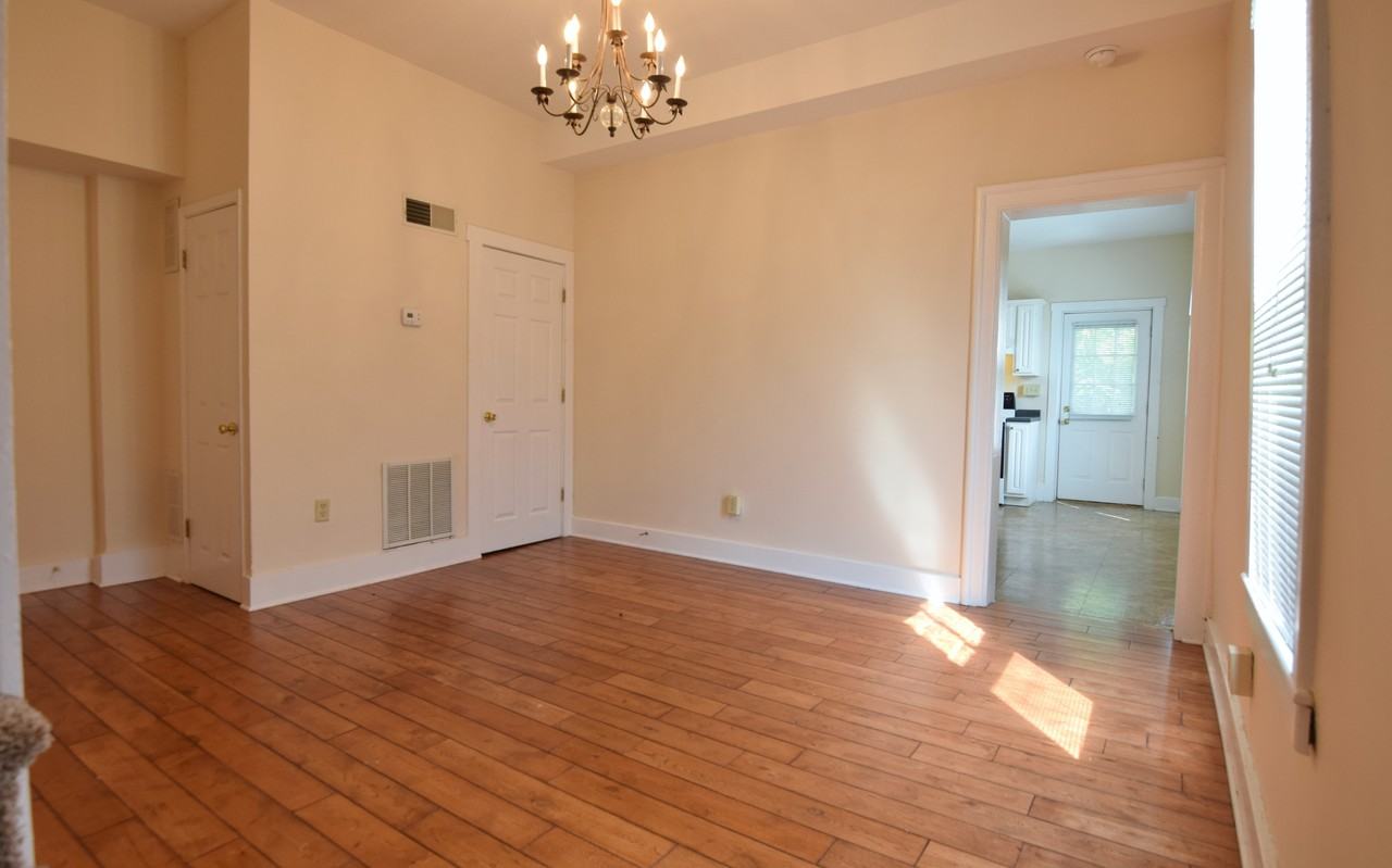 680 Hamlet St #680 - Photo 4 of 16