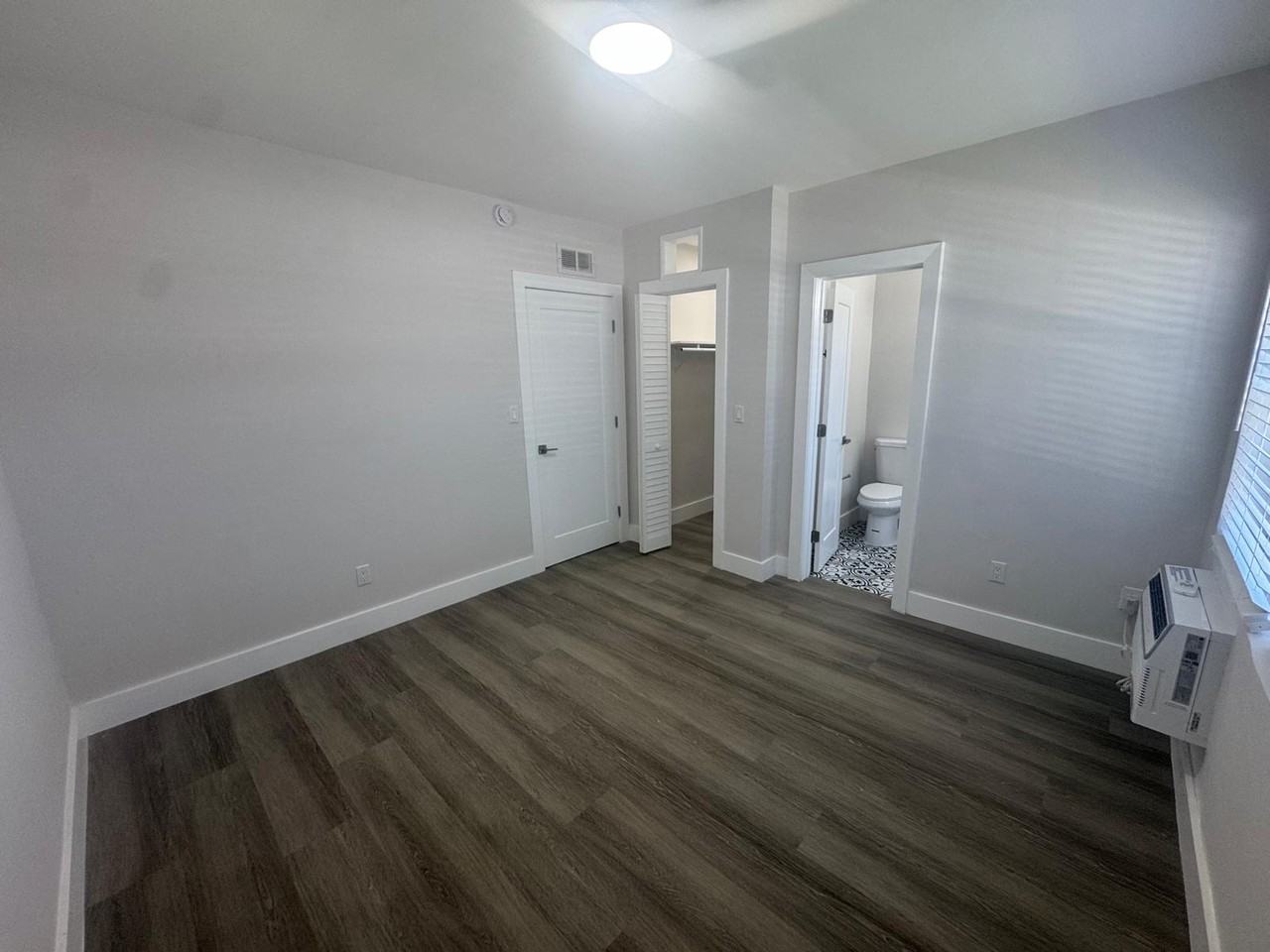 142 West 21st Street #5 - Photo 7 of 9