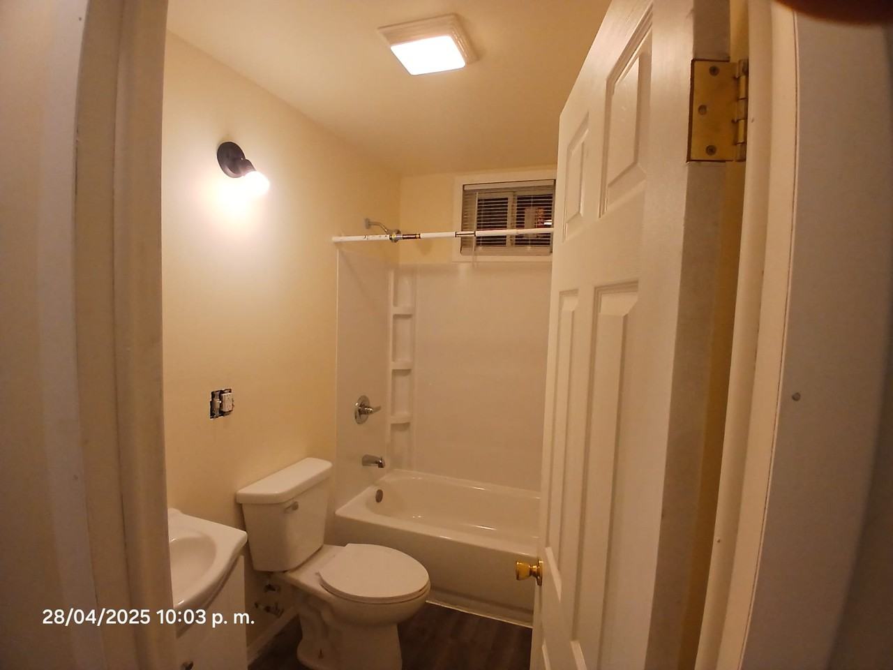 2028 W Greenfield Ave #1 - Photo 2 of 5