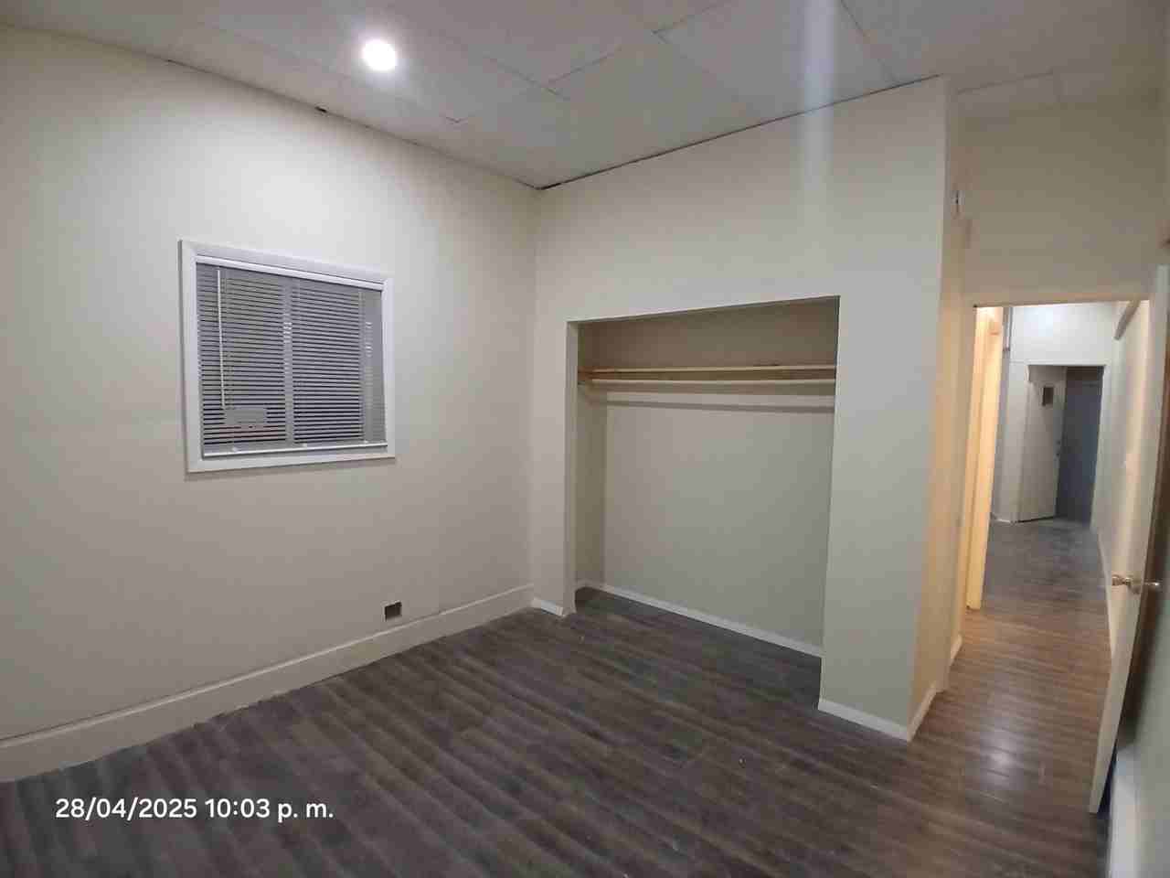 2028 W Greenfield Ave #1 - Photo 3 of 5