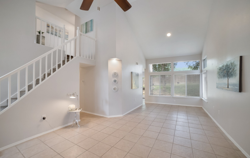 14718 Hillside Vw #1 - Photo 3 of 23