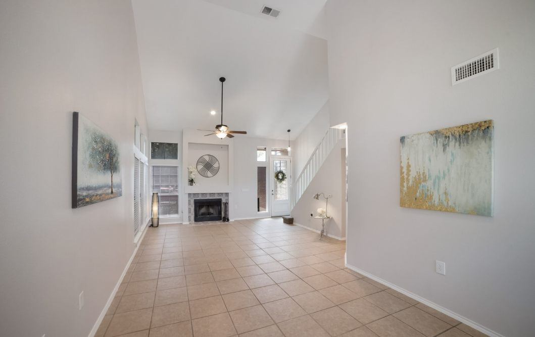 14718 Hillside Vw #1 - Photo 6 of 23