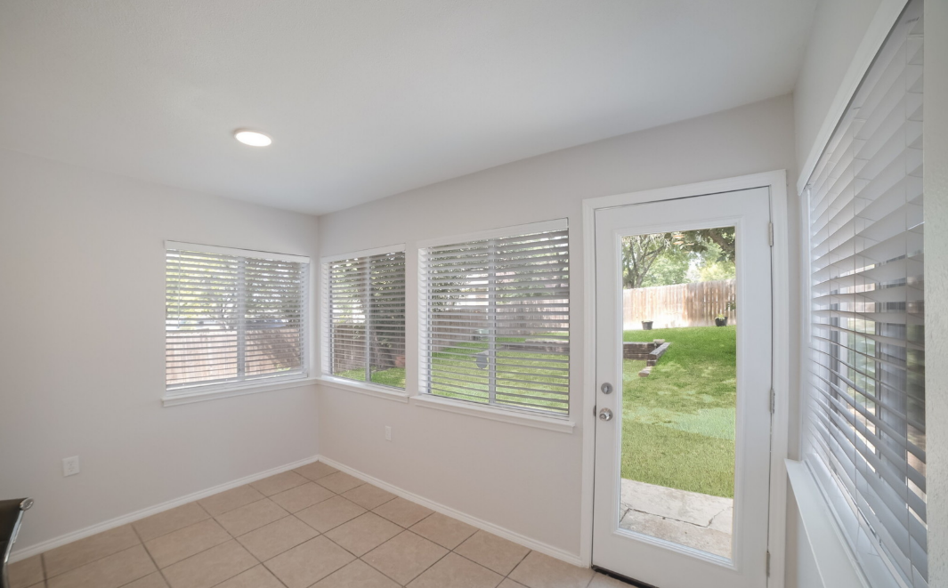 14718 Hillside Vw #1 - Photo 7 of 23