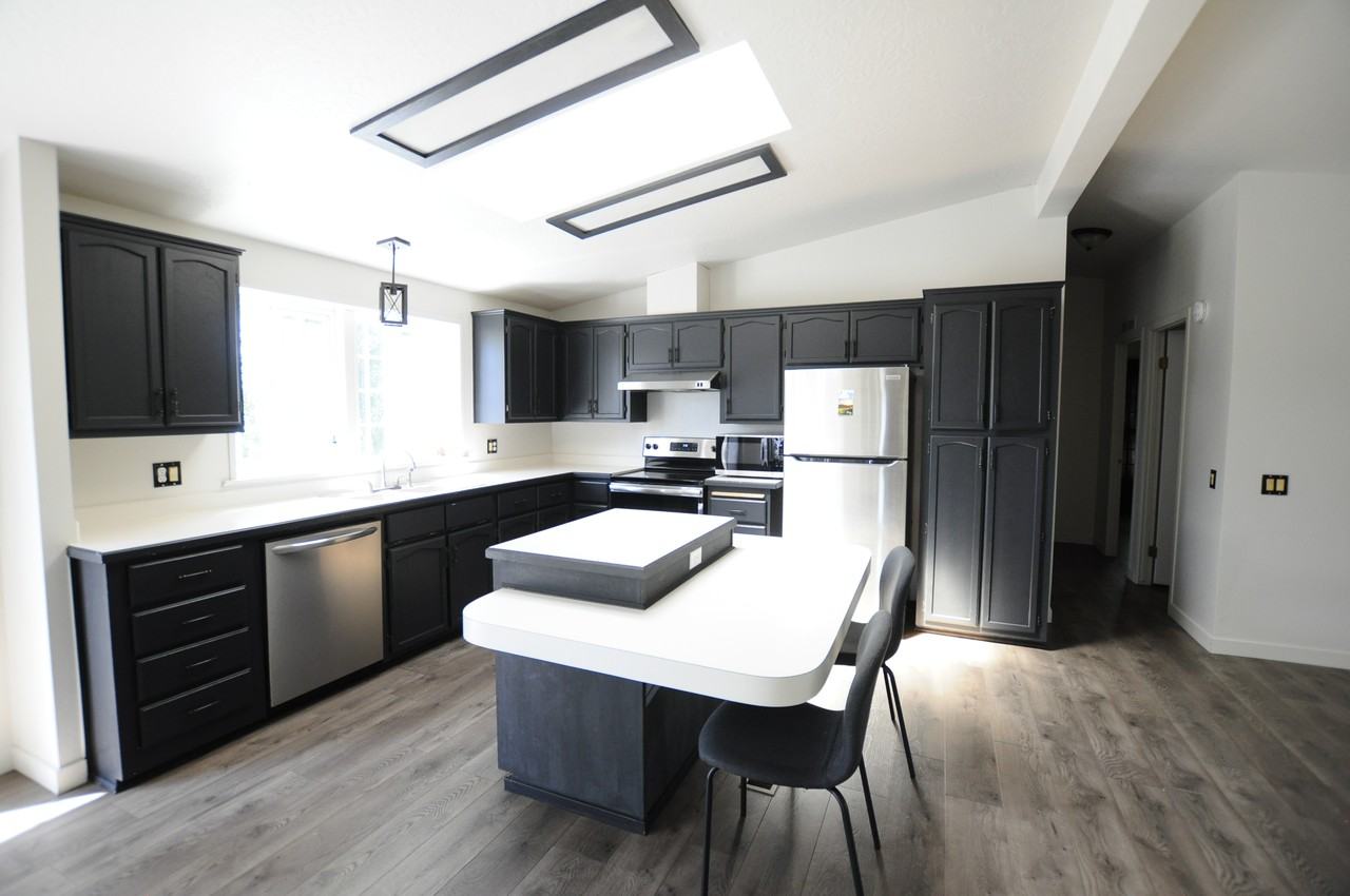 2468 West Poleline Avenue #1 - Photo 2 of 8