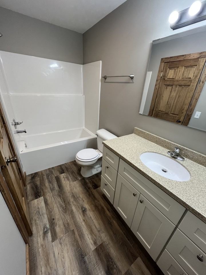 650 Luiken Street #2 - Photo 3 of 8