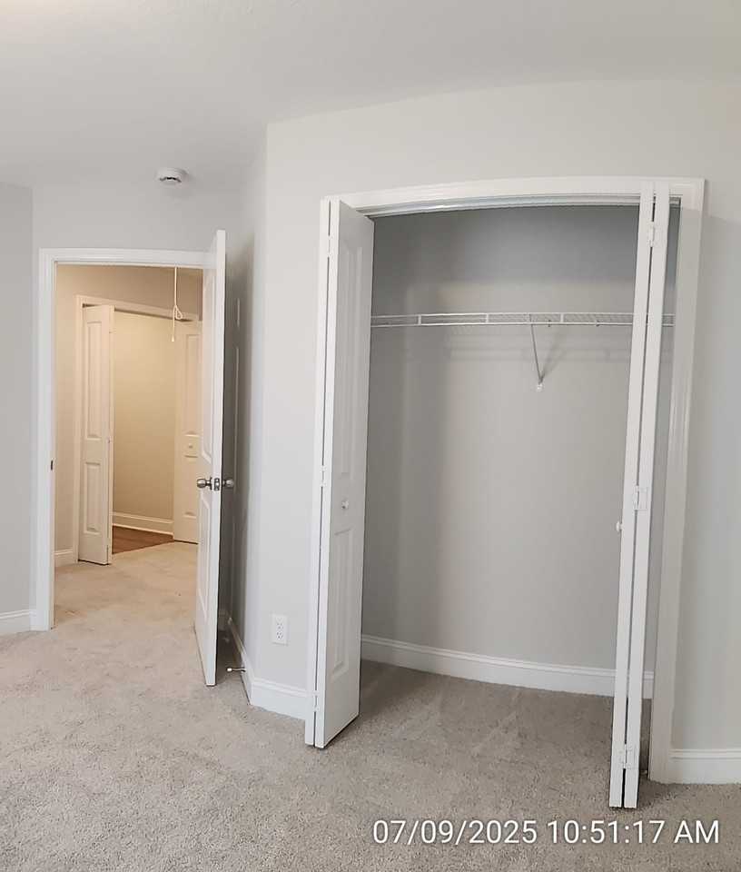 193 Heirloom Rd #1 - Photo 7 of 25