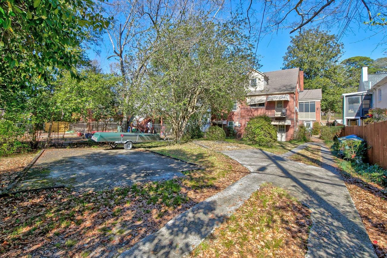 111 Harden Street - Photo 2 of 9