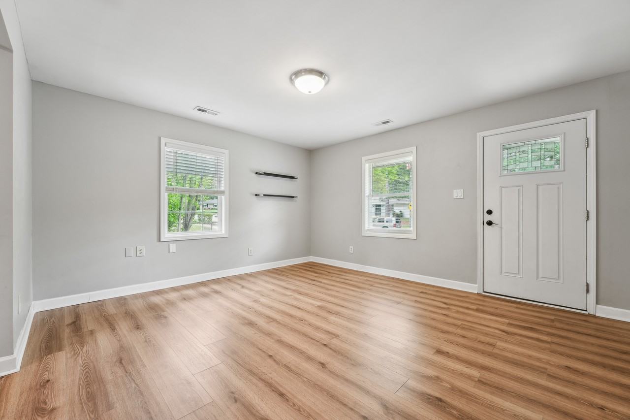 508 Solar Drive #1 - Photo 5 of 25