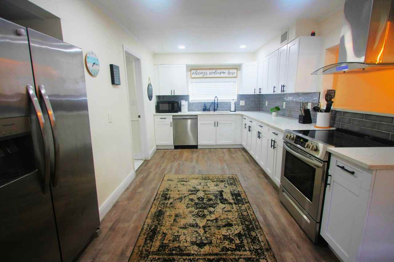 6602 N 9th St #1 - Photo 5 of 24