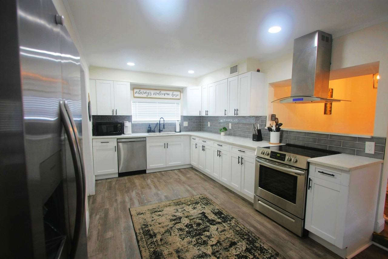 6602 N 9th St #1 - Photo 6 of 24