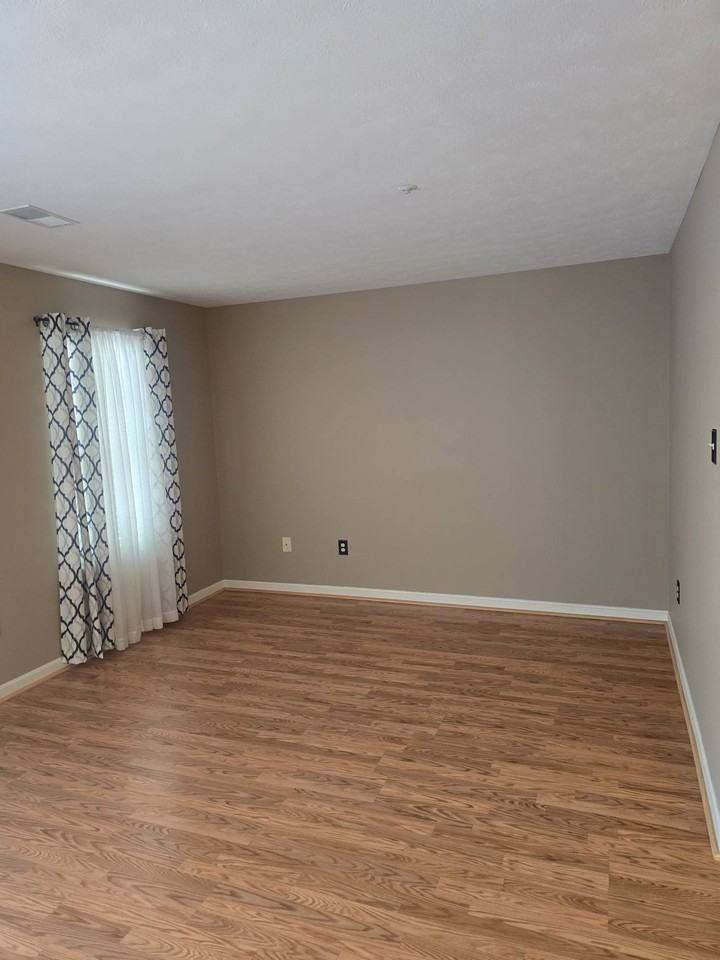 5621 Queen Anne Court #0 - Photo 7 of 17