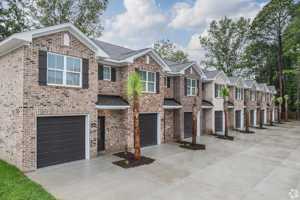 featured image of 434 Wren Crest Ln #434