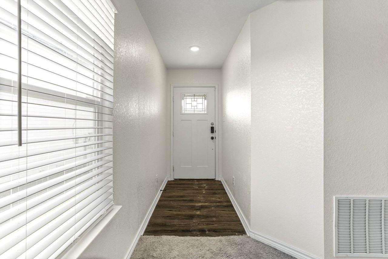 15521 Selene View #1 - Photo 3 of 20