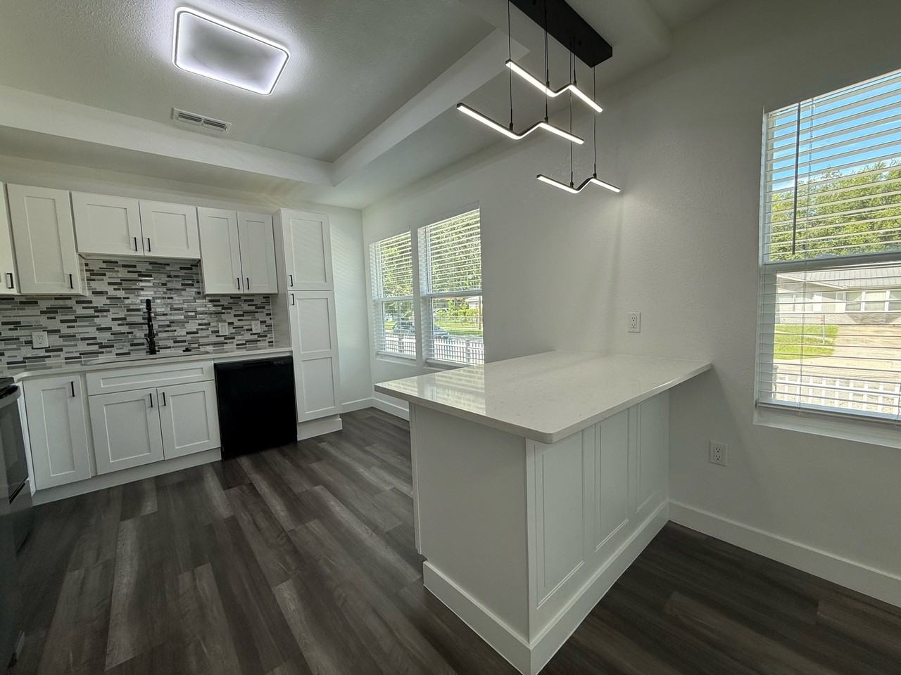 823 Madison Street #1 - Photo 4 of 30