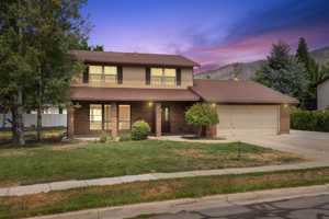 featured image of Creekview Circle #1