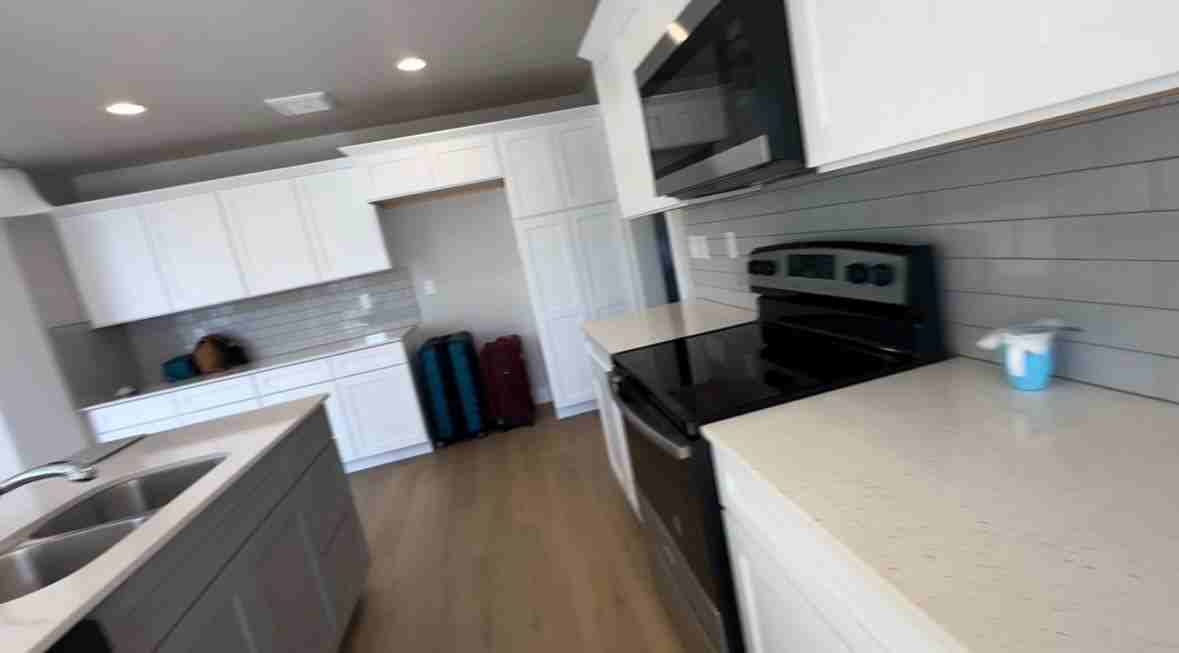 13646 S Watts Ln #1 - Photo 6 of 38