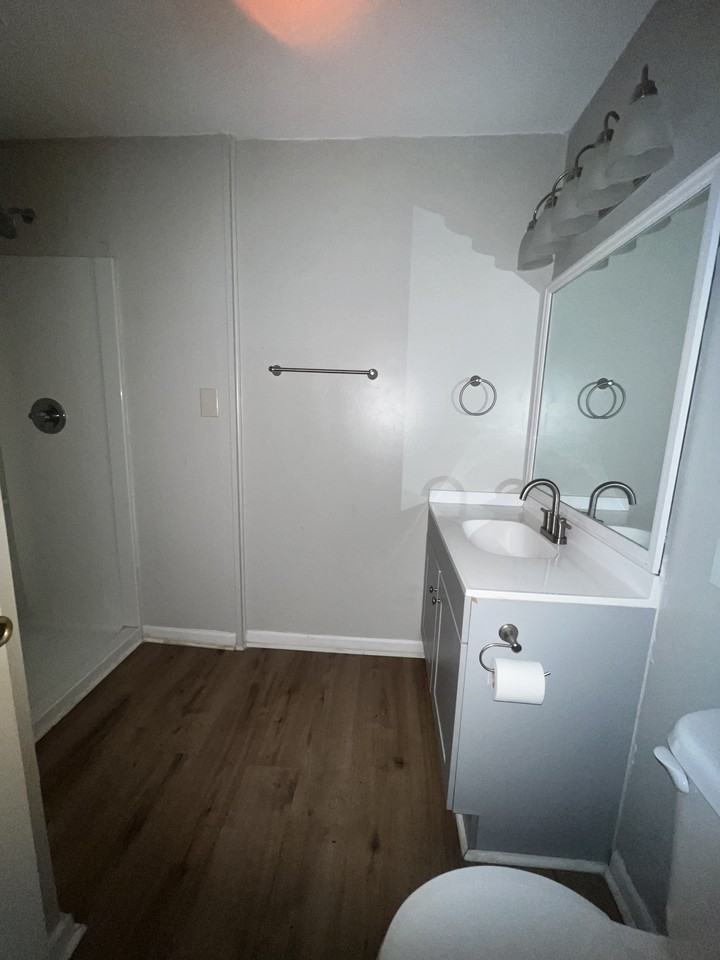 2814 Kirkwood Circle #1 - Photo 5 of 6