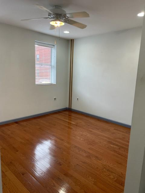 1425 Jackson St #2 - Photo 7 of 9