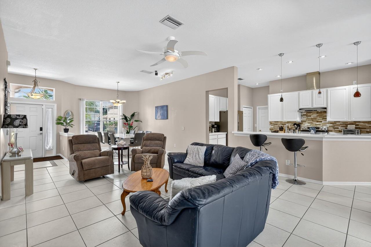 1106 Fraser Pine Boulevard #1 - Photo 2 of 20