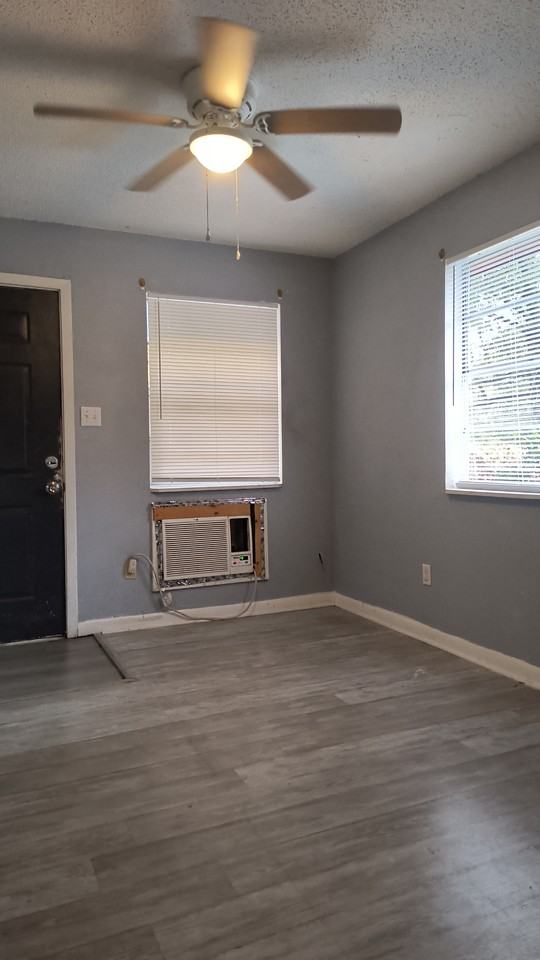 2106 Sidney Street #2D - Photo 2 of 9