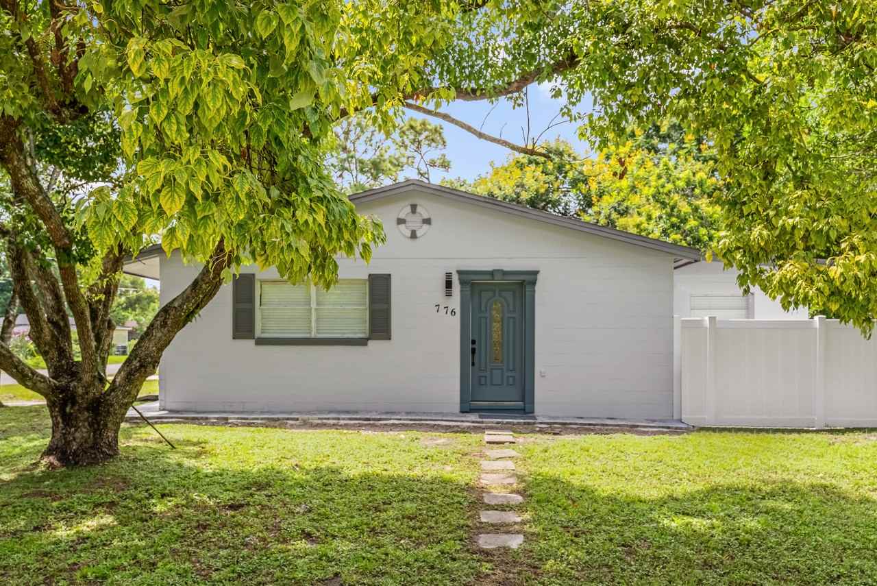 776 Eldridge St #1 - Photo 2 of 10