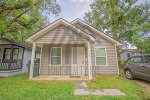 featured image of 22 Nelson St #1