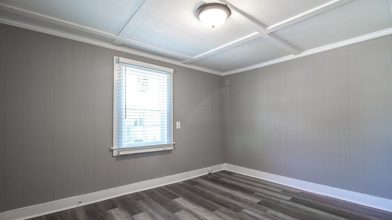 402 Curry Ln #B - Photo 6 of 11