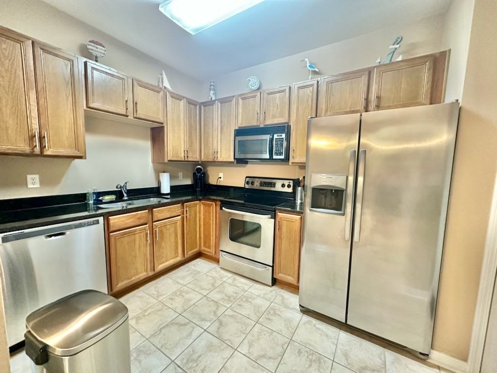 507 31st Street #1 - Photo 5 of 17