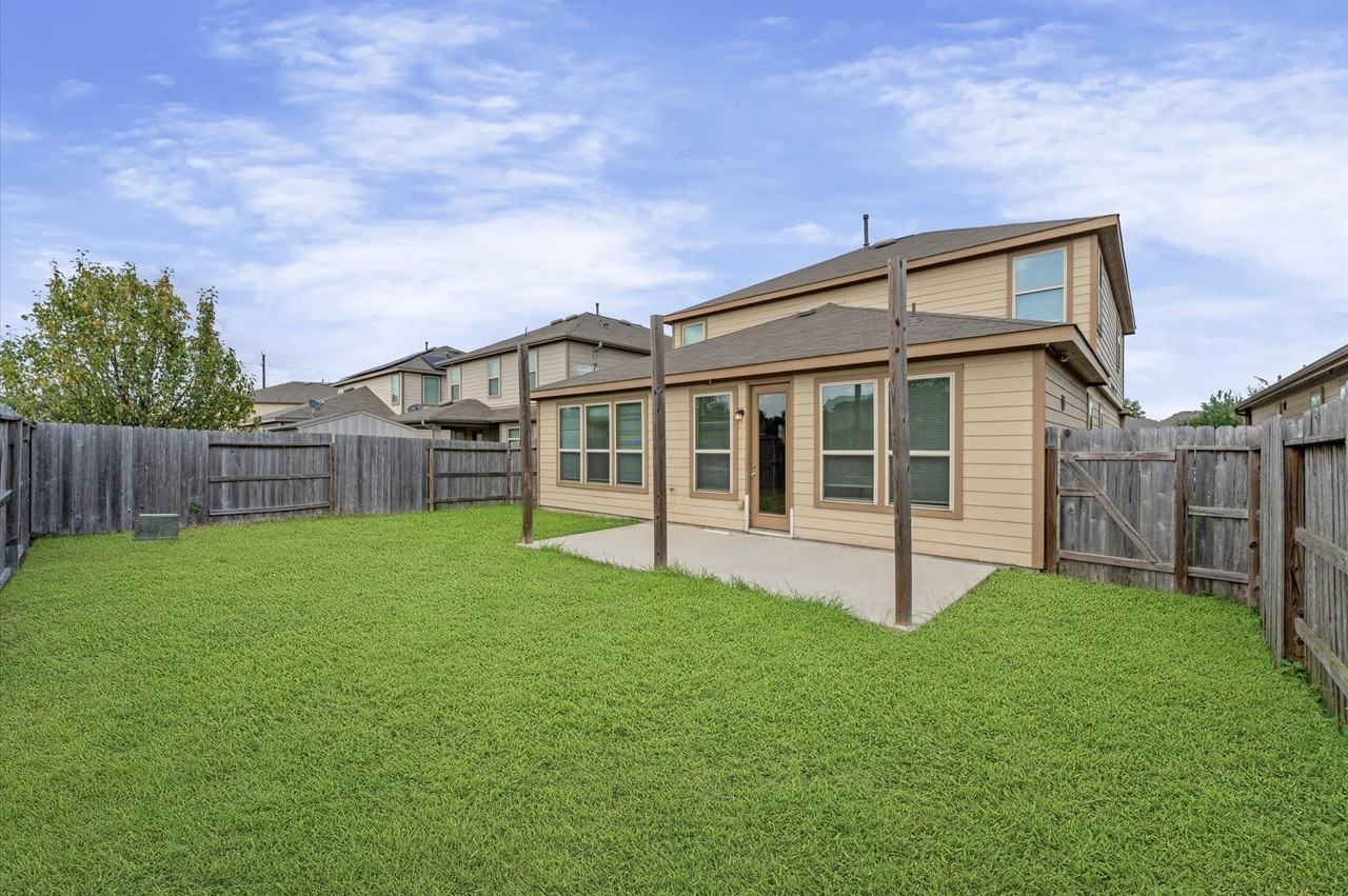 12055 Main Oak Street #1 - Photo 5 of 26