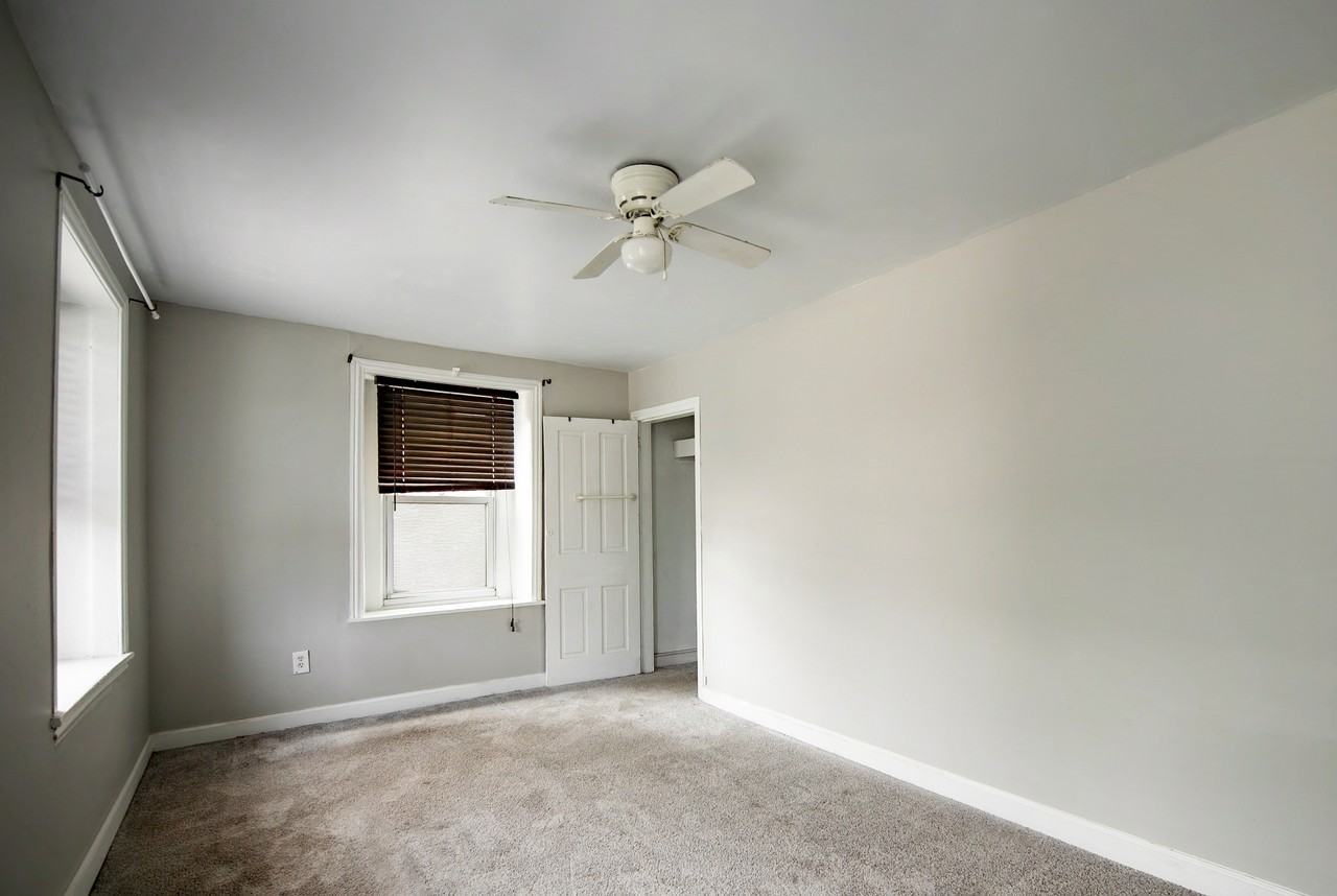 112 Dawson St #1 - Photo 5 of 16