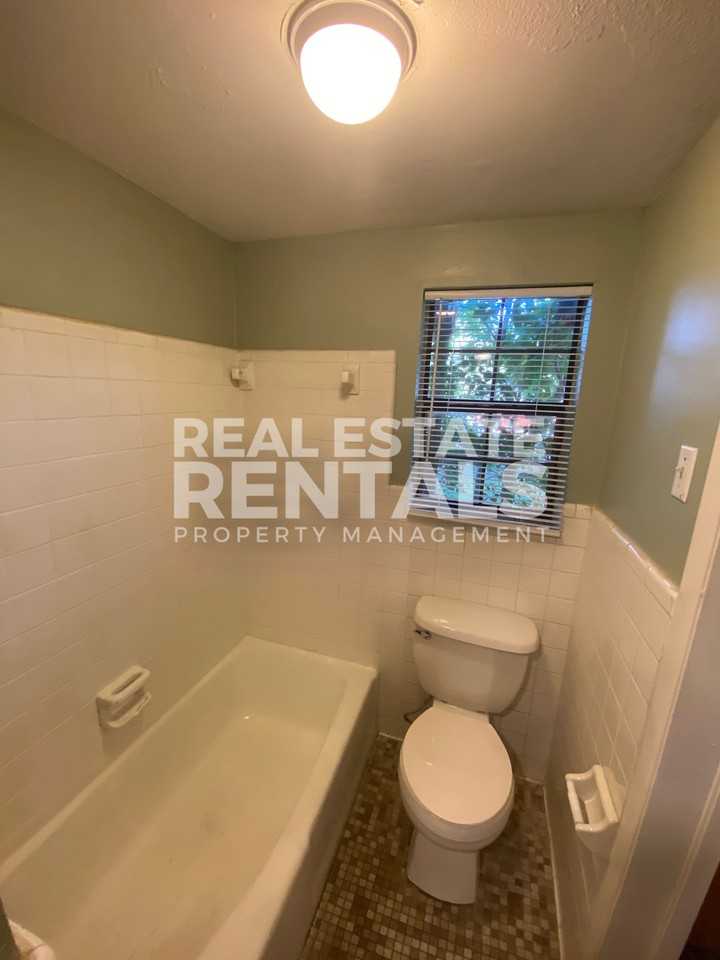 407 Gaines Street Southwest #175 - Photo 5 of 8