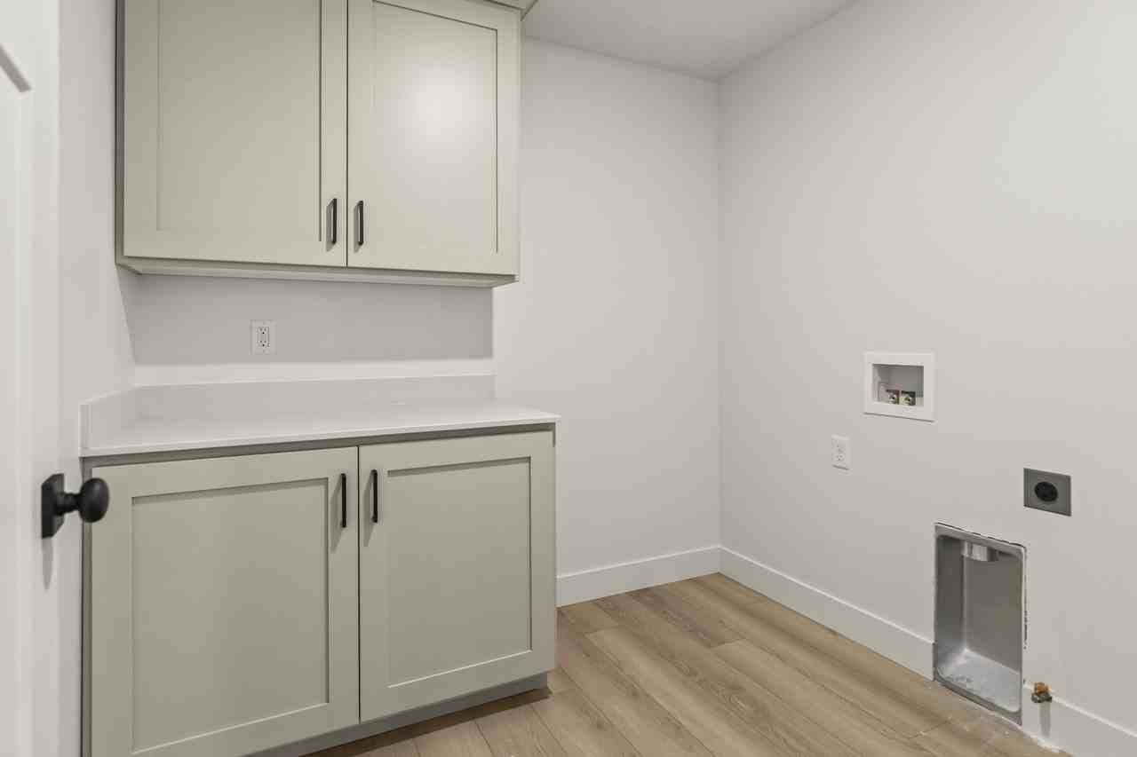 150 100 East #2 - Photo 7 of 14